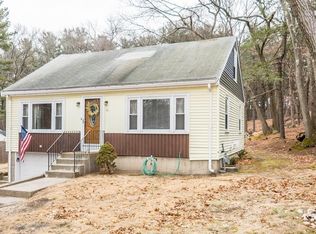 89 Pond St, Billerica, MA 01821