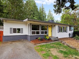 10026 241st Pl SW, Edmonds, WA 98020