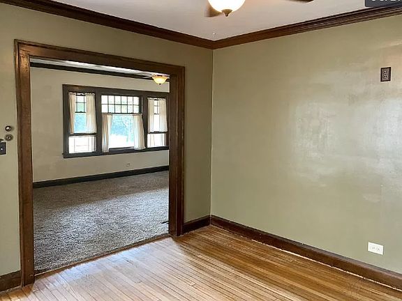 3rd image of 1450 Wayne Ave
