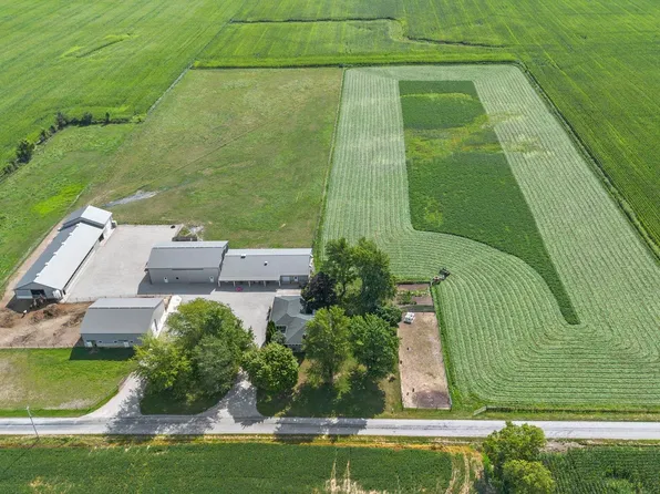 11695 N 700th Rd E, North Manchester, IN 46962