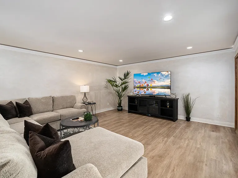 22711 Margarita Dr — Photo 20
