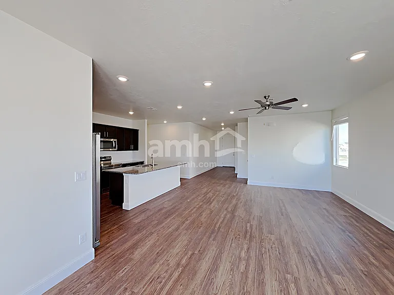 2701 W 3400 S — Photo 5