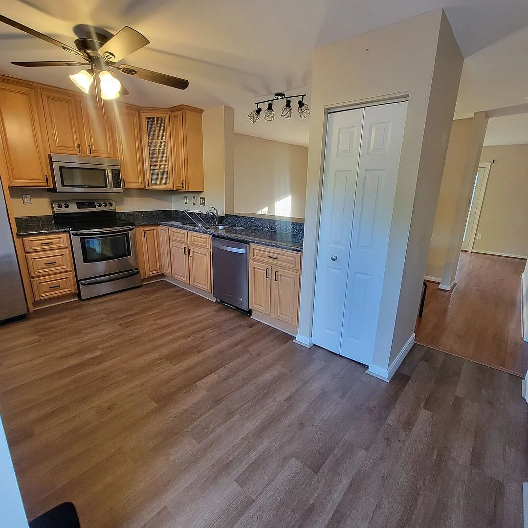 Charming 3BD/2BA Townhome in Perry Hall, MD! — Photo 4