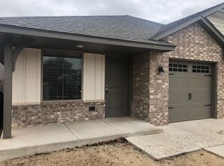 401 Vail Cir, Oklahoma City, OK 73114