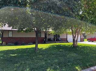 601 Plaza Blvd, Hesston, KS 67062