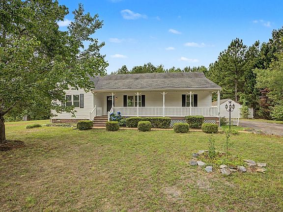 2nd image of 632 Namozine Rd
