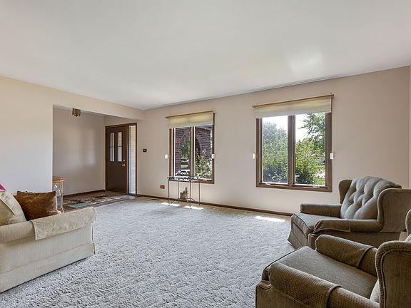 4th image of 14380 Streamwood Dr