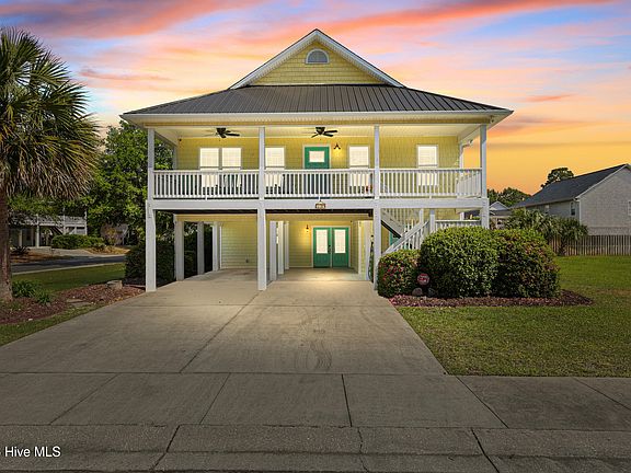 2nd image of 709 Ocracoke Drive