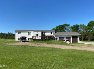 8731 Bar D Rd, Bismarck, ND 58504