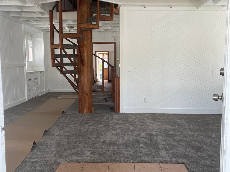 940 E Arrow Hwy — Photo 3