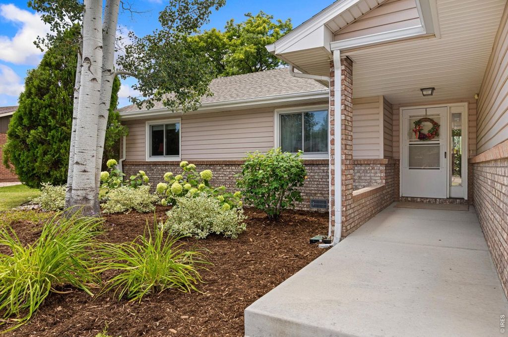 4837 Filbert Dr