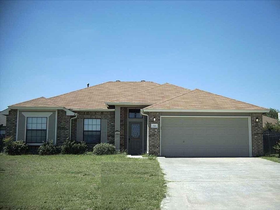 1st image of 518 Arapaho Dr