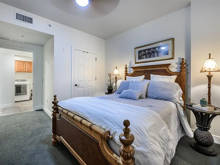 3313 Sunset Key Cir #104 — Photo 41