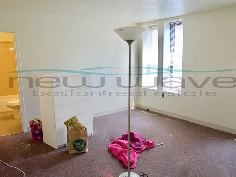 83 Westland Ave #401 — Photo 11