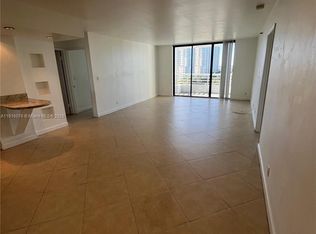 3300 NE 192nd St APT 1202, Aventura, FL 33180