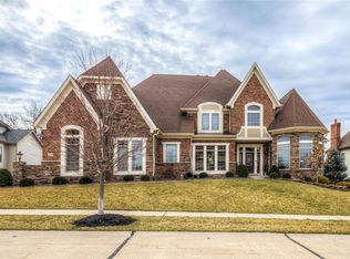 16769 Eagle Bluff Ct, Chesterfield, MO
