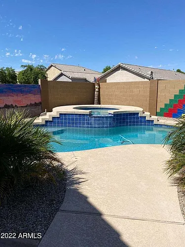 39974 W Thornberry Ln Photo 1