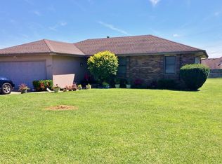 3284 W El Castile St, Springfield, MO 65807