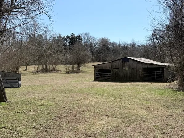 1196 Cornwell Rd, Scottsville, KY 42164