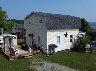 9 Somers Vw, Mulgrave, NS B0E 2G0