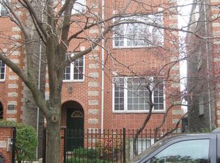 1547 W Walton St, Chicago, IL 60642