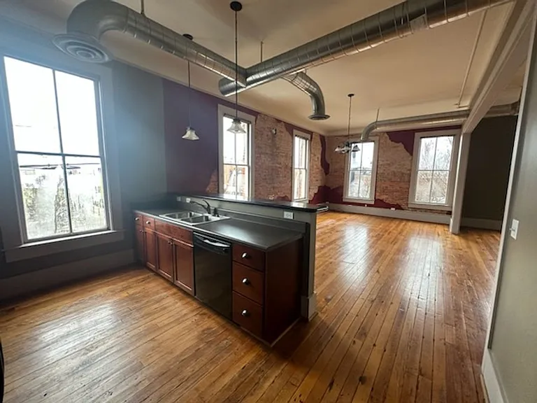100 N Main St — Photo 13