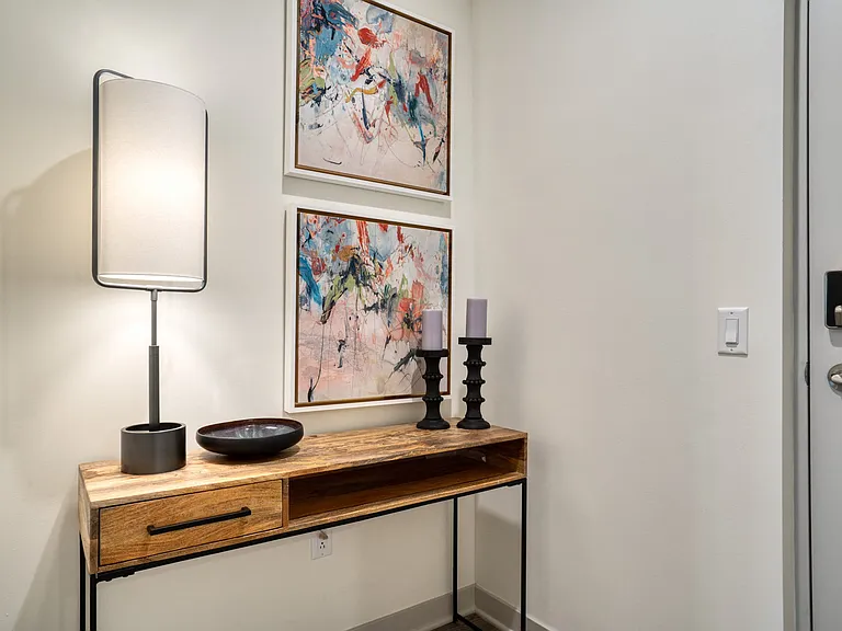 Vista Brooklyn Apartments — Photo 8
