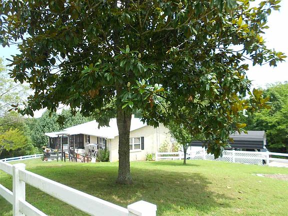 2nd image of 175 Miller Ln