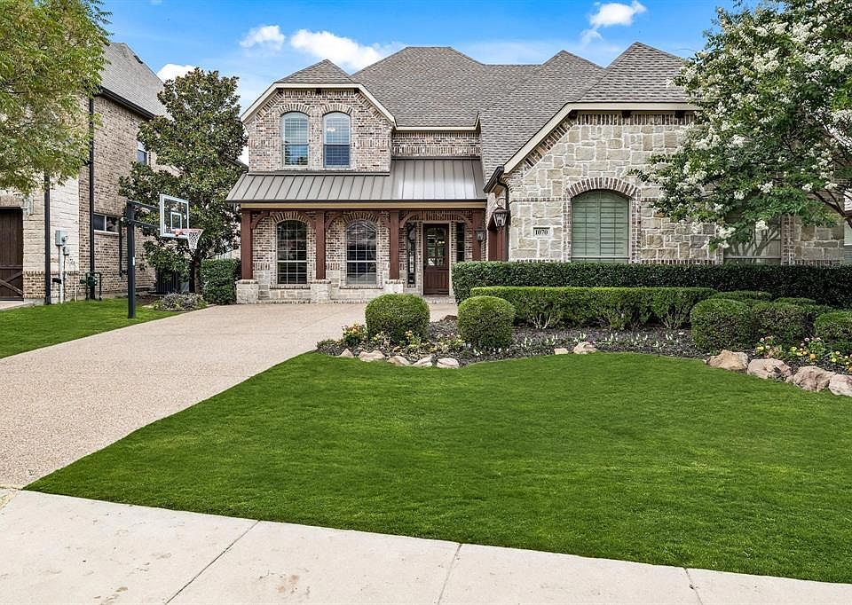 1st image of 1070 Harvest Hill Dr