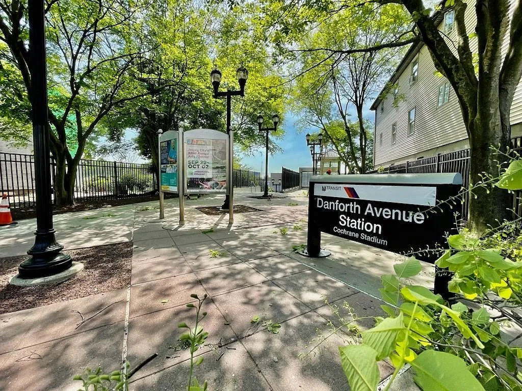 1 bed, 1.0 bath, 750 sqft, $2,095 — Photo 3