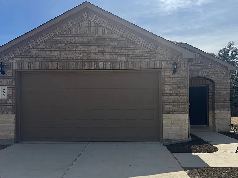 465 Bristlecone Bnd — Photo 1