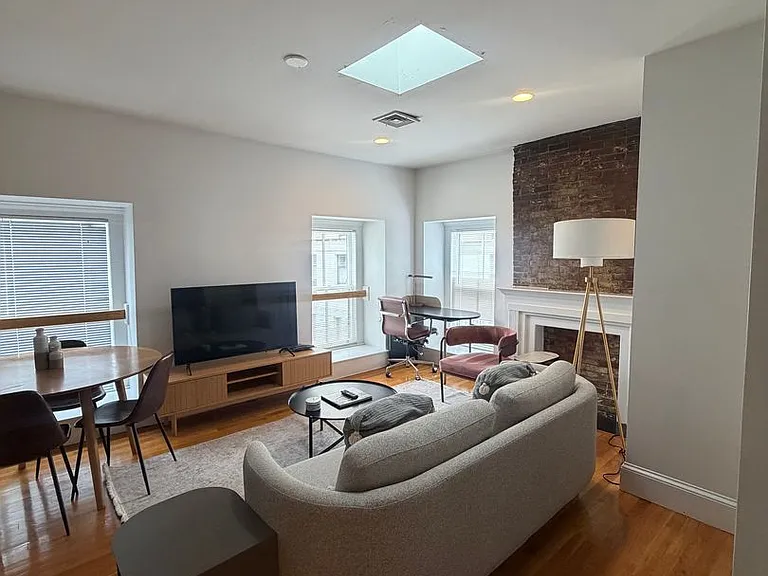 14-16 Derne St — Photo 13