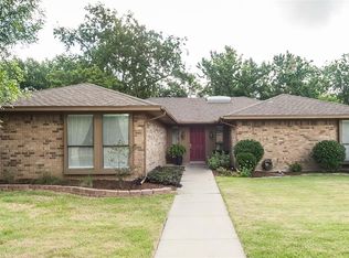 3208 Old Orchard Ln, Denton, TX 76209