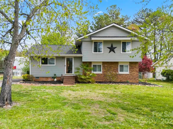 1308 Gaston Way, Dallas, NC 28034