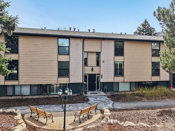 2nd image of 1150 Deer Valley Dr #1064