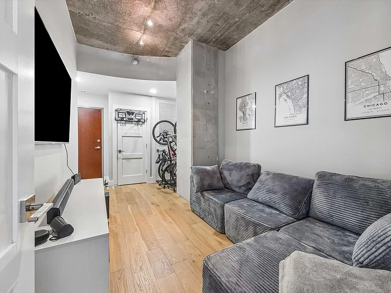 360 Nueces St #3702 — Photo 21