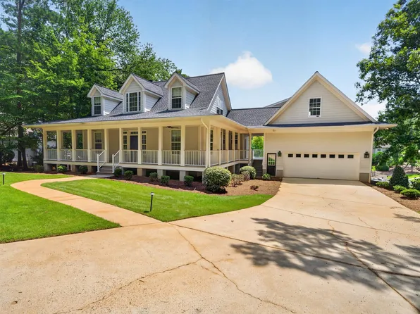 1001 Kingsford Way, Greensboro, GA 30642