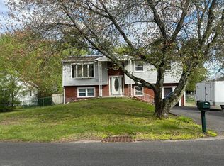 418 Chippewa Trl, Browns Mills, NJ 08015