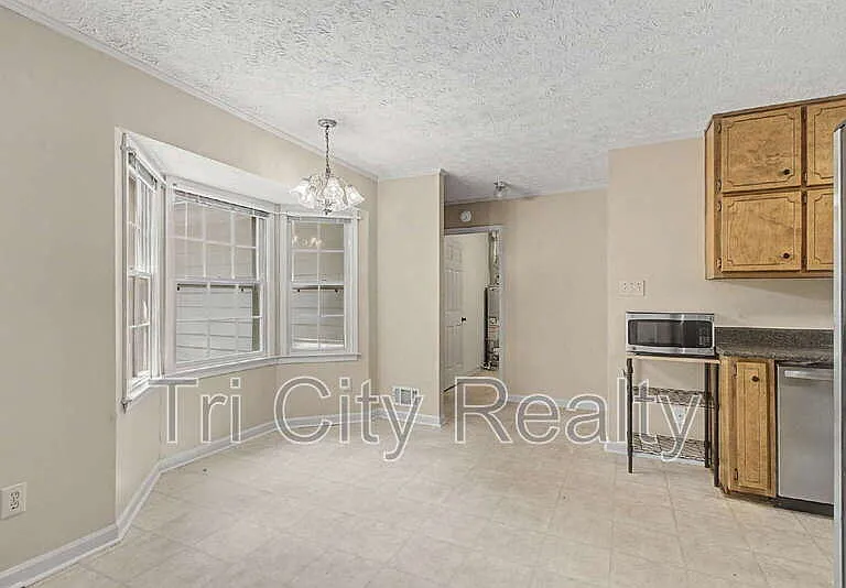 135 Brookside Trce — Photo 13
