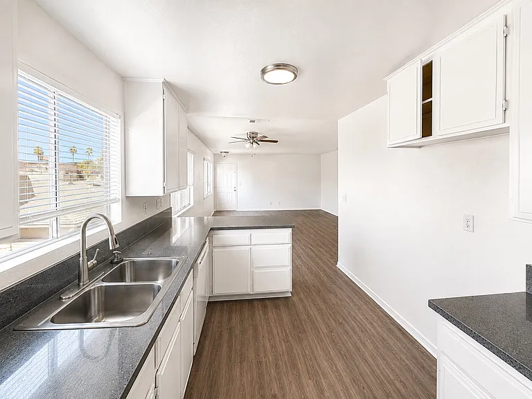 1509 S Palos Verdes St #3 — Photo 4