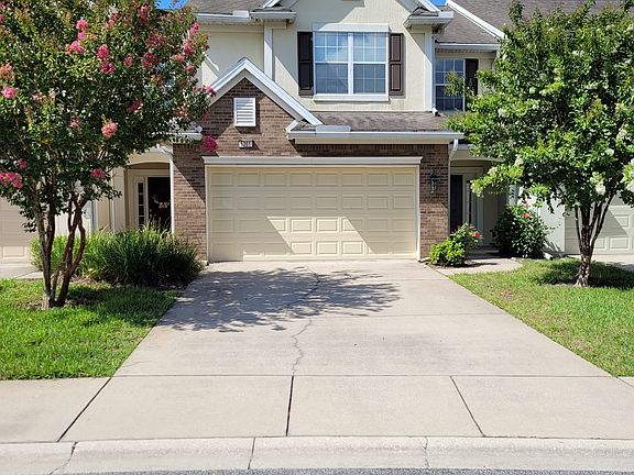 2nd image of 6361 Autumn Berry Cir