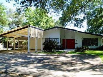 1st image of 13 Park Island Dr