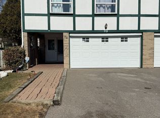 98 Griselda Cres, Brampton, ON L6S 1M3