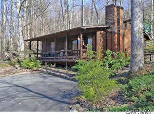 29 Hamilton Ct, Maggie Valley, NC 28751
