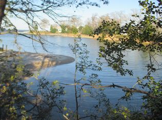 42 Sweetbriar Lane, Montross, VA 22520