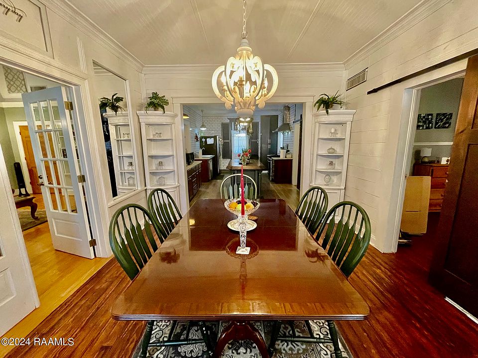 1109 S Court St, Opelousas, LA 70570 Zillow