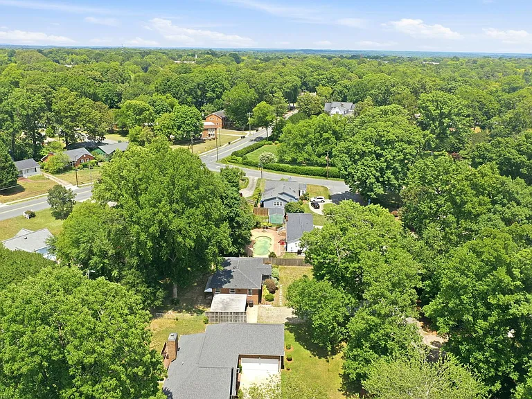 1515 Woodland Ave — Photo 31