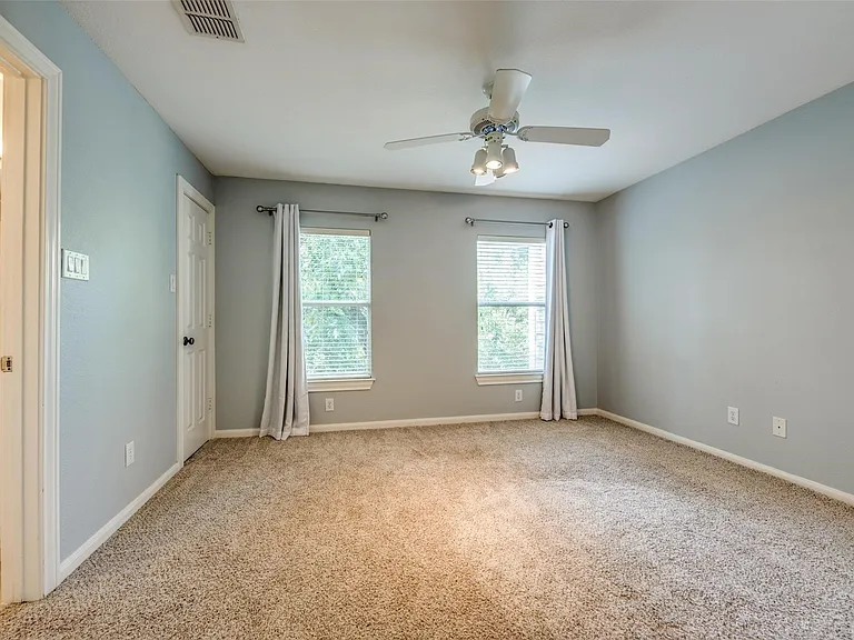 Second bedroom