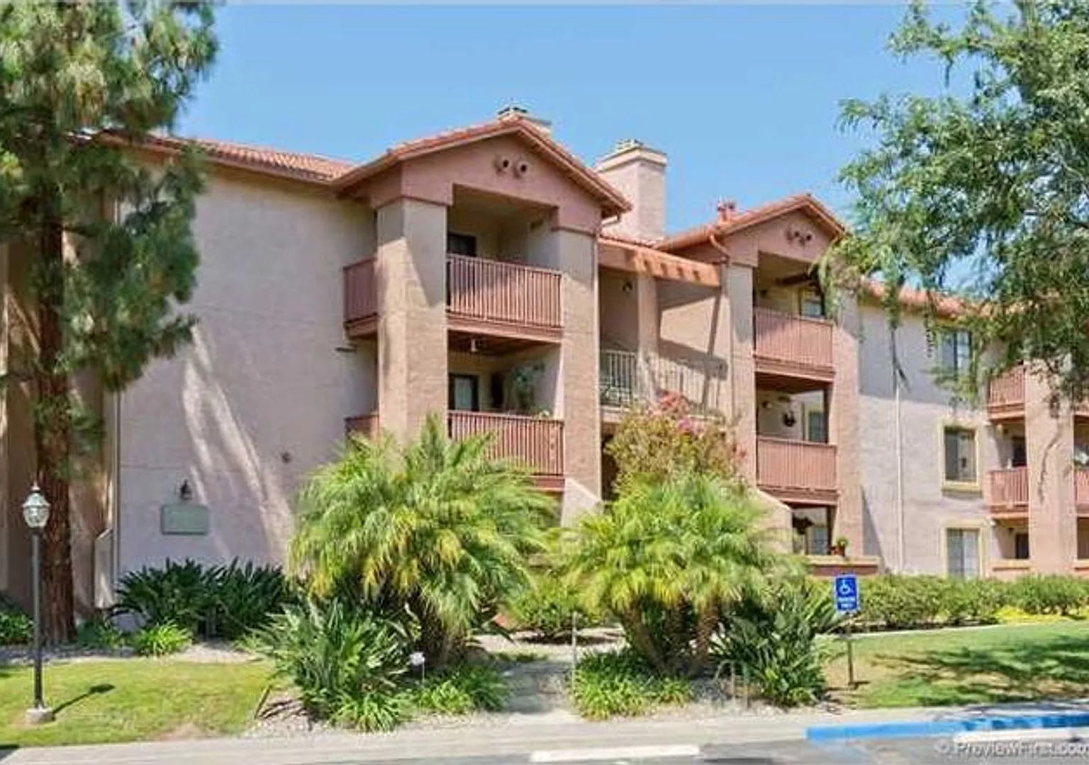 Rancho Bernardo 1 Bedroom Condo — Photo 1