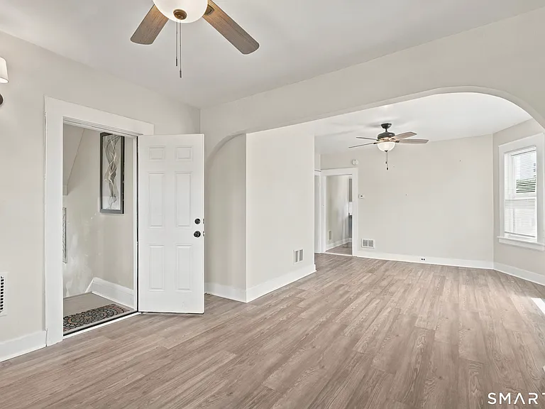 97-99 Fairview Ave #2 — Photo 9